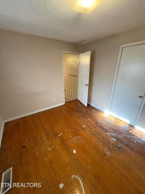 Tiny photo for 5008 Skyview Drive, Knoxville, TN 37917 (MLS # 1329825)