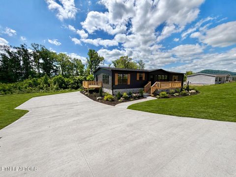 Photo of 1093 Elaine Drive, Tazewell, TN 37879 (MLS # 1339297)