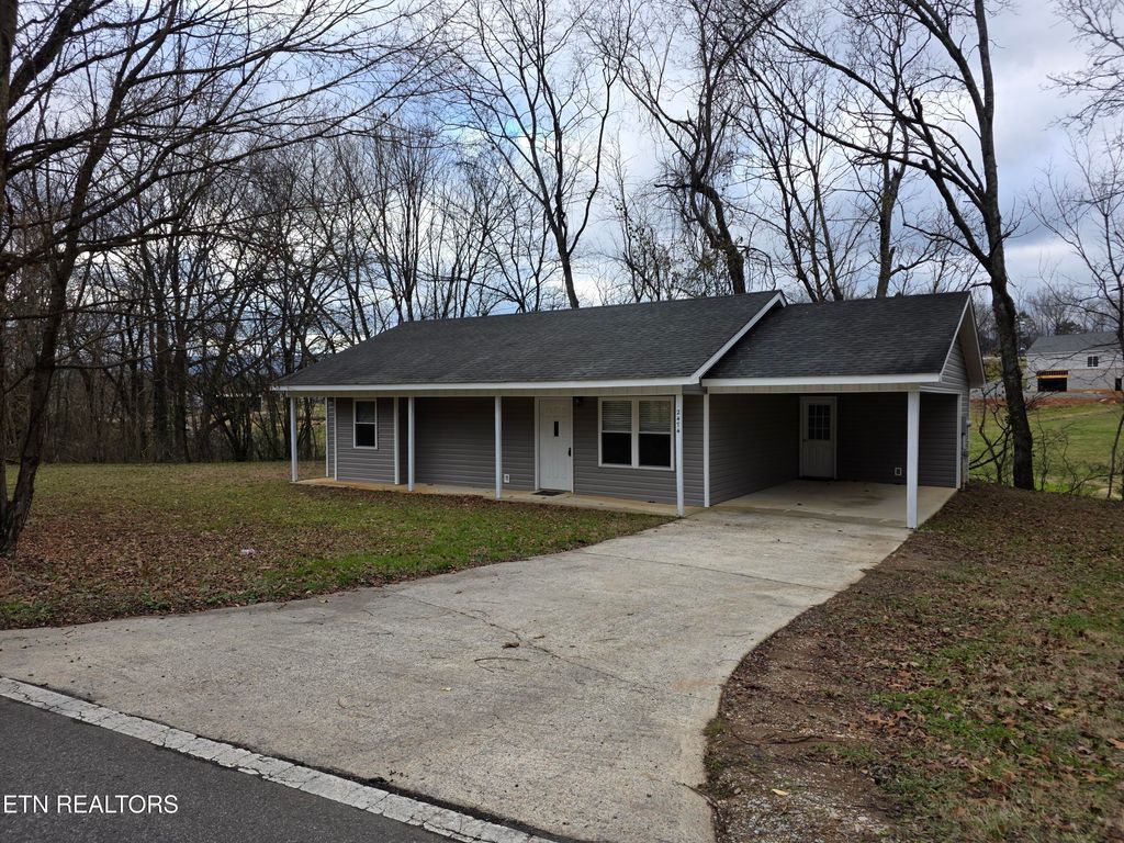 Photo of 2474 New Lake Rd, Spring City, TN 37381 (MLS # 1323859)