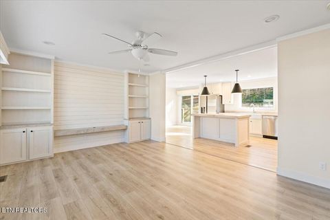 Tiny photo for 351 McDeerman Rd, Jacksboro, TN 37757 (MLS # 1329308)