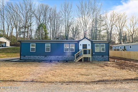Tiny photo for 351 McDeerman Rd, Jacksboro, TN 37757 (MLS # 1329308)