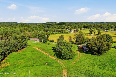Tiny photo for 197 County Road 105, Athens, TN 37303 (MLS # 1352696)