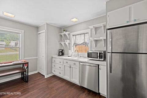 Tiny photo for 3704 Decatur Drive, Knoxville, TN 37920 (MLS # 1350047)