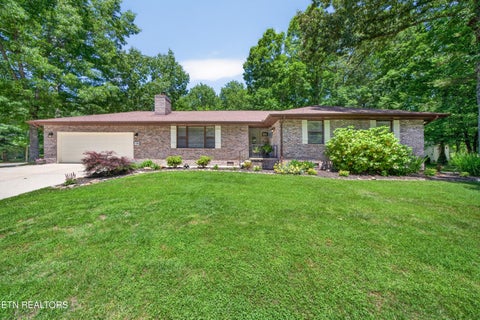 Photo of 106 Overlook Cove, Crossville, TN 38558 (MLS # 1357317)