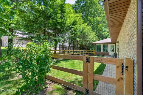 Tiny photo for 106 Overlook Cove, Crossville, TN 38558 (MLS # 1357317)