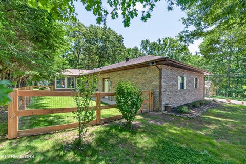Tiny photo for 106 Overlook Cove, Crossville, TN 38558 (MLS # 1357317)