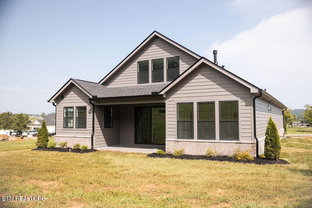 Photo of 894 Black Bear Circle, Loudon, TN 37774 (MLS # 1352532)