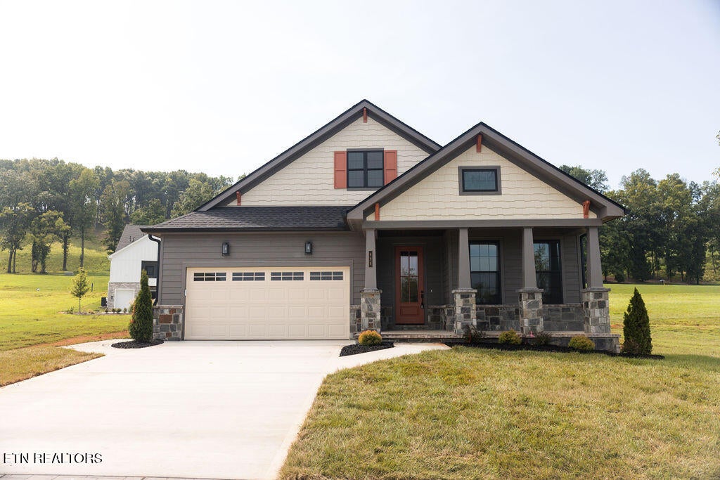 Photo of 894 Black Bear Circle, Loudon, TN 37774 (MLS # 1352532)