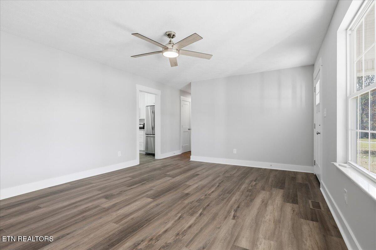 1913 Colonial Circle Circle