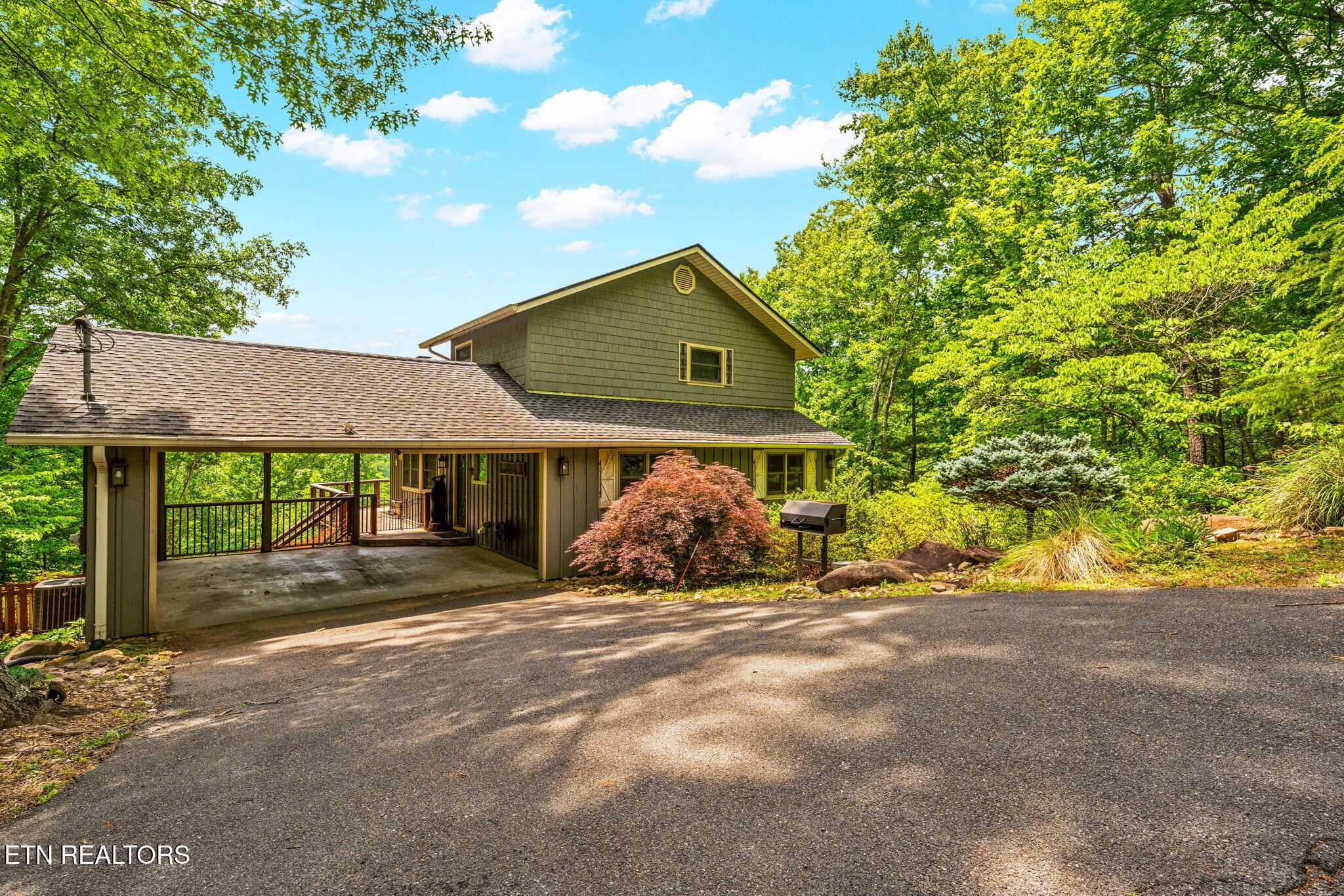 347 Overview Drive
