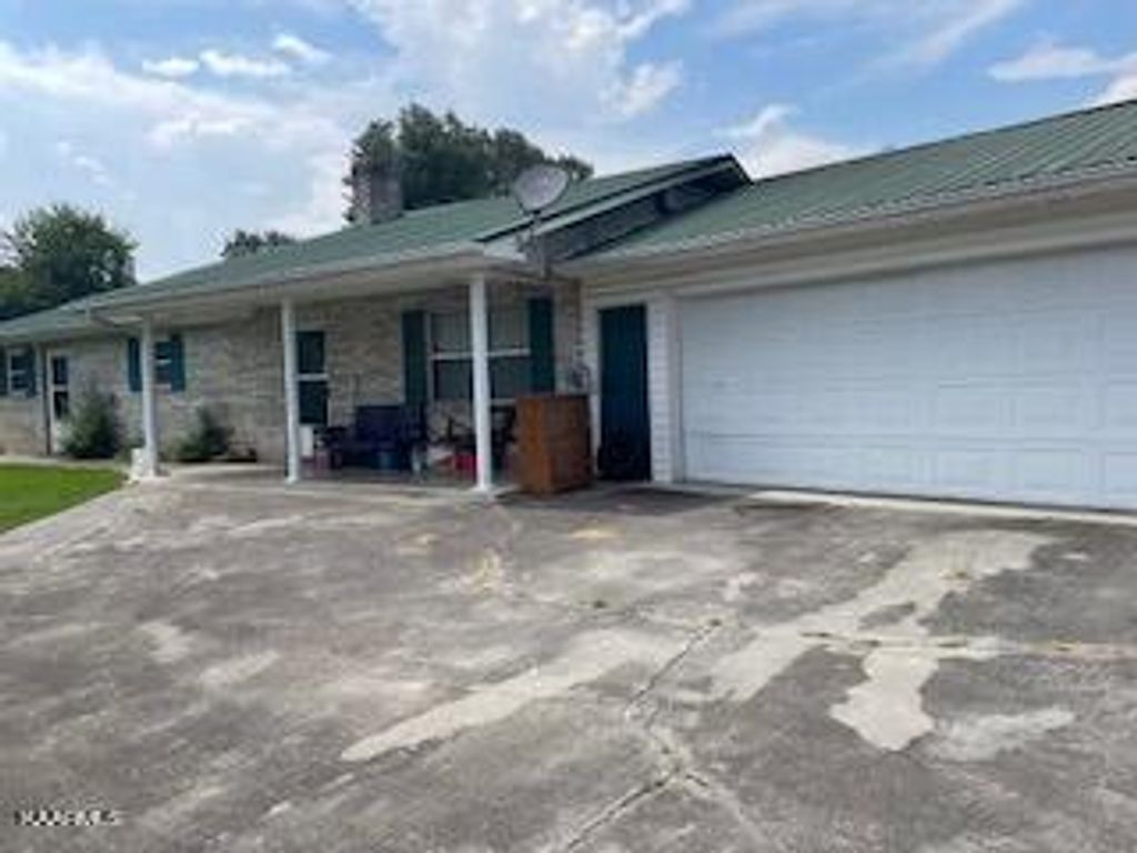 Photo of 3412 Concord Drive, White Pine, TN 37890 (MLS # 1234985)