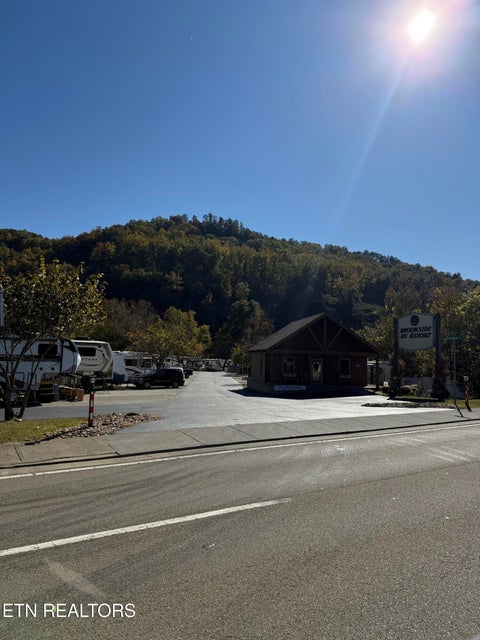 Tiny photo for 3146 Brook Bend Way, Pigeon Forge, TN 37863 (MLS # 1360240)