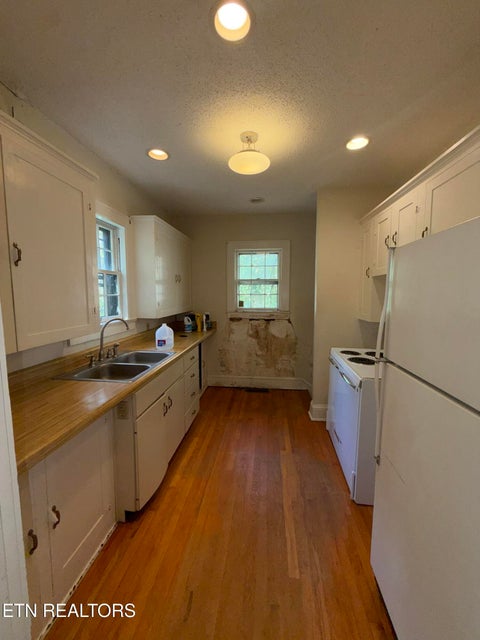 Tiny photo for 3313 Orlando St, Knoxville, TN 37917 (MLS # 1355910)