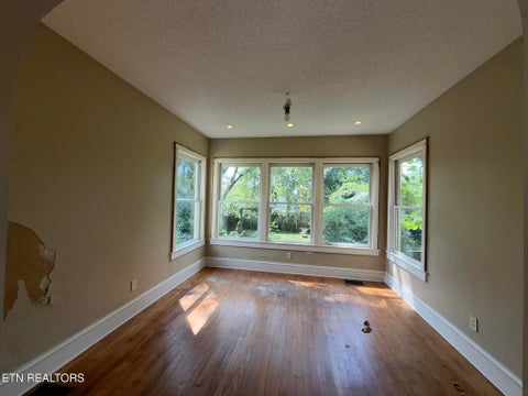 Tiny photo for 3313 Orlando St, Knoxville, TN 37917 (MLS # 1355910)