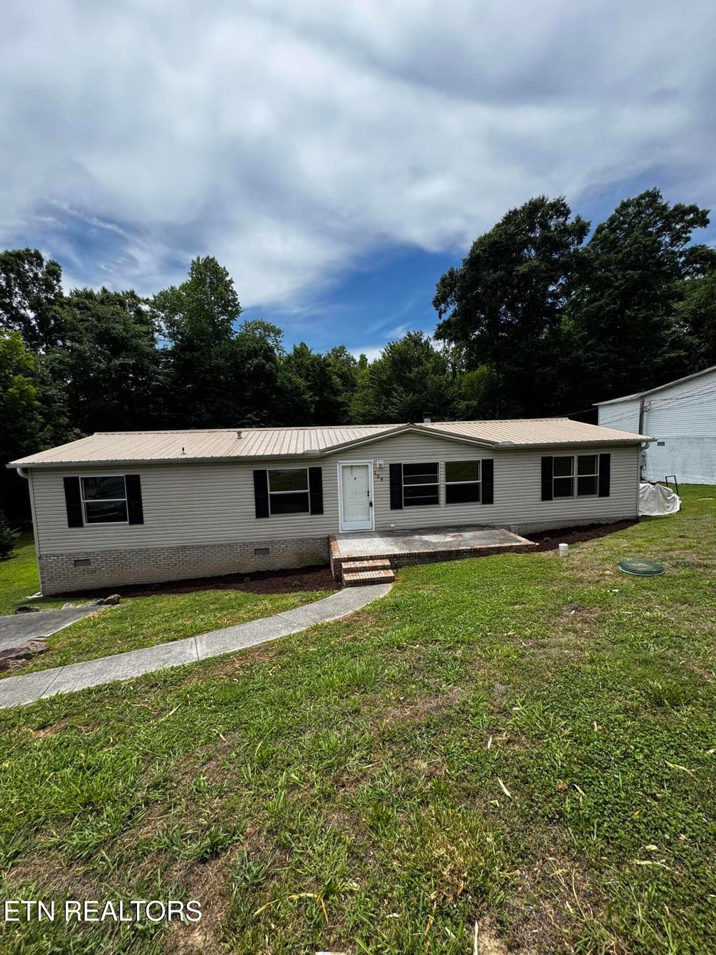 Photo of 159 Cutters Lane, Clinton, TN 37716 (MLS # 1343716)