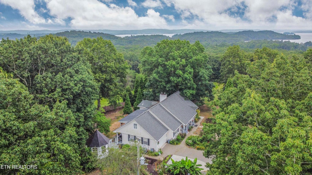 Photo of 230 Ewing Cemetery Rd, Spring City, TN 37381 (MLS # 1270784)