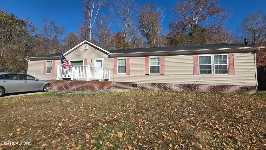 Photo of 236 Loggers Lane, Clinton, TN 37716 (MLS # 1321560)