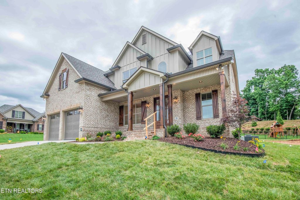 Photo of 722 Eaglehorne Lane, Knoxville, TN 37909 (MLS # 1332509)