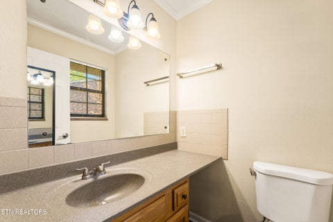 Tiny photo for 810 Highland Drive #604, Knoxville, TN 37912 (MLS # 1354462)