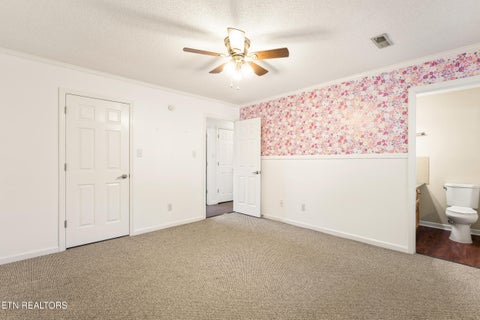 Tiny photo for 810 Highland Drive #604, Knoxville, TN 37912 (MLS # 1354462)