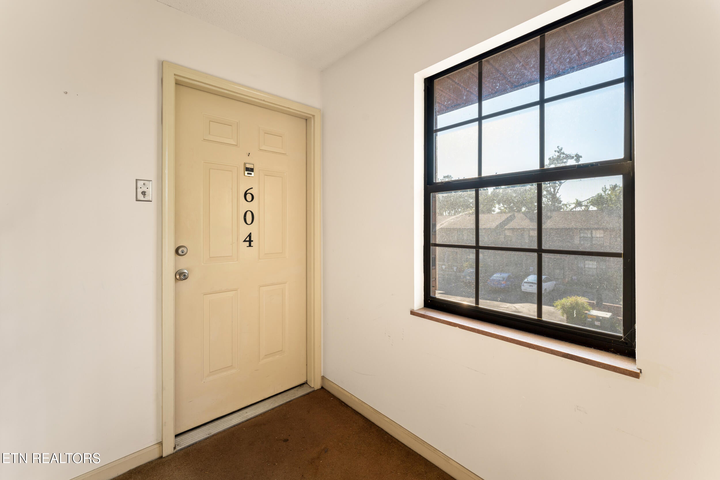 810 Highland Drive 604