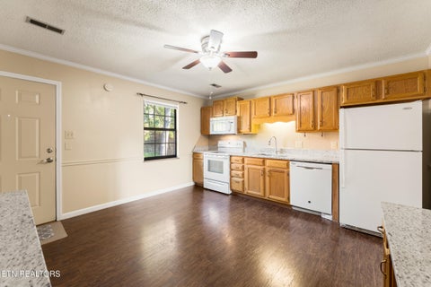 Tiny photo for 810 Highland Drive #604, Knoxville, TN 37912 (MLS # 1354462)