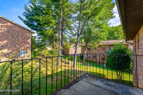 Tiny photo for 810 Highland Drive #604, Knoxville, TN 37912 (MLS # 1354462)