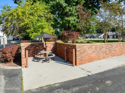 Tiny photo for 810 Highland Drive #604, Knoxville, TN 37912 (MLS # 1354462)