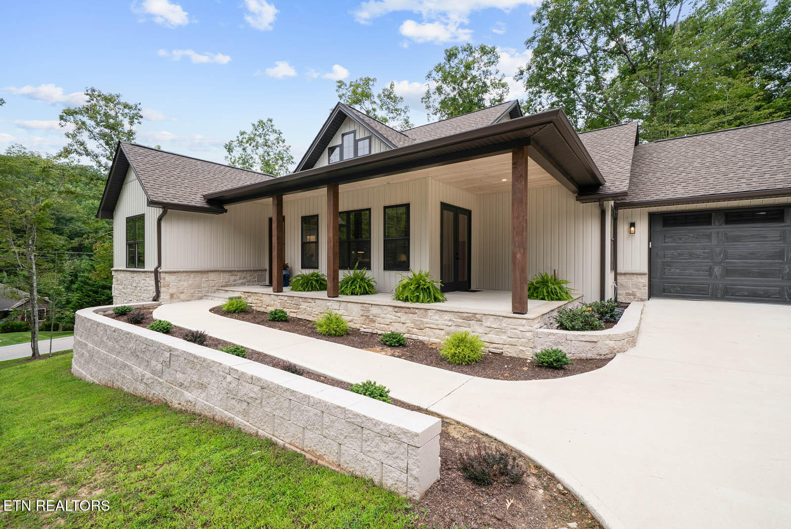 11 Brenningham Lane