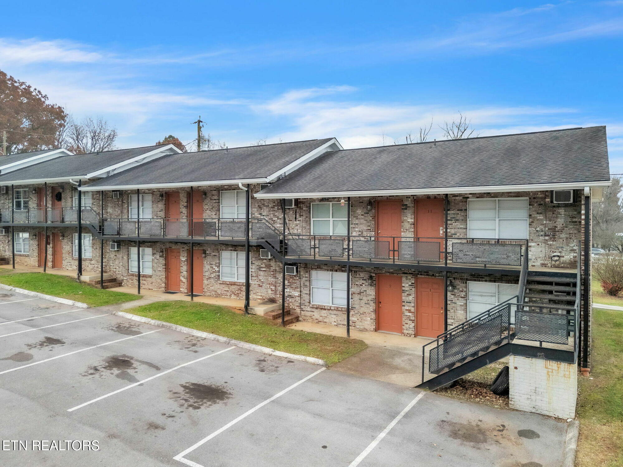 3014 Forestdale Ave