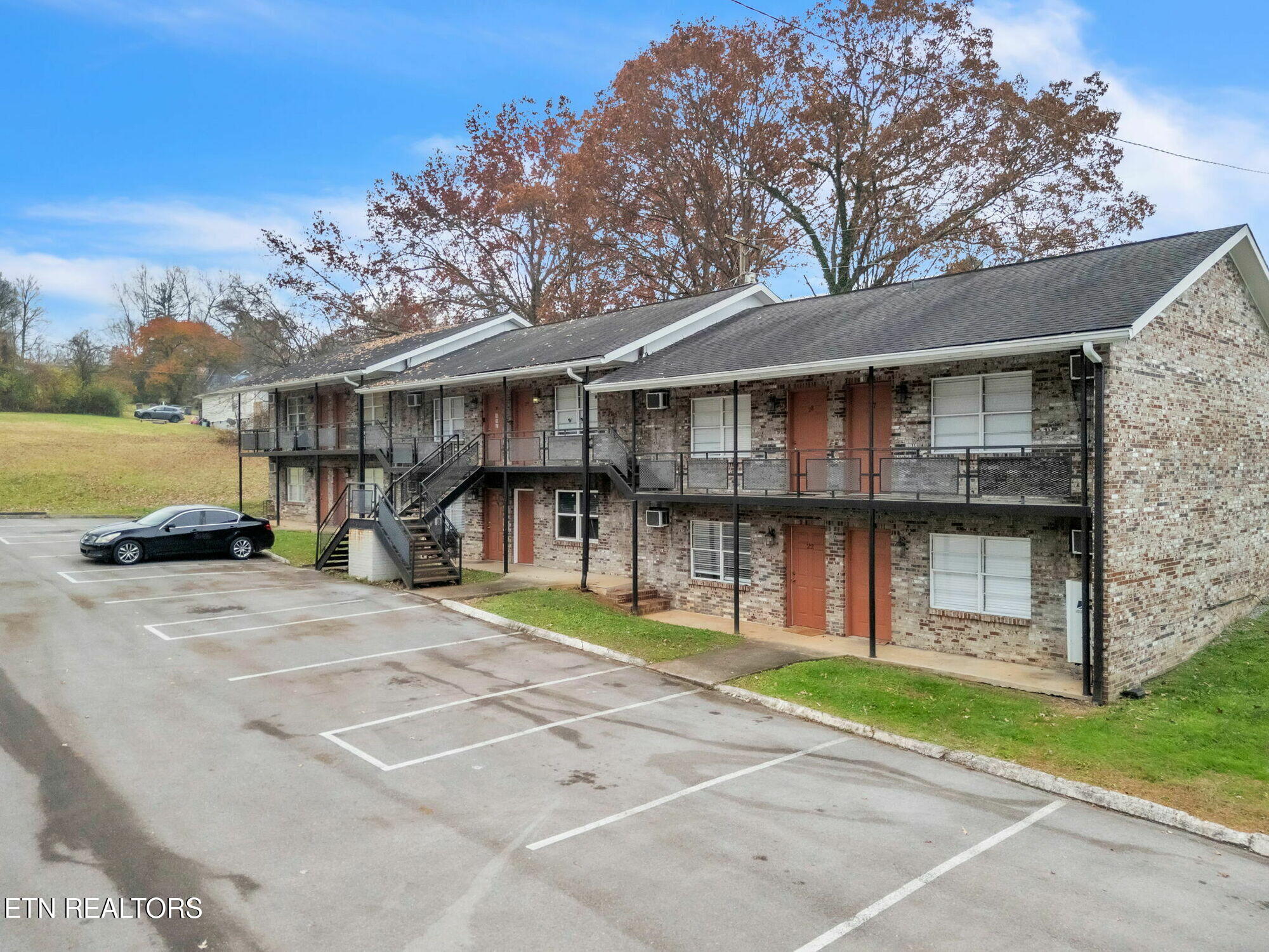 3014 Forestdale Ave