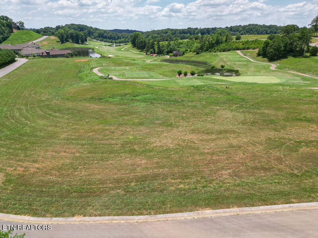 Photo of 811 Navigator Drive, Lenoir City, TN 37772 (MLS # 1267444)