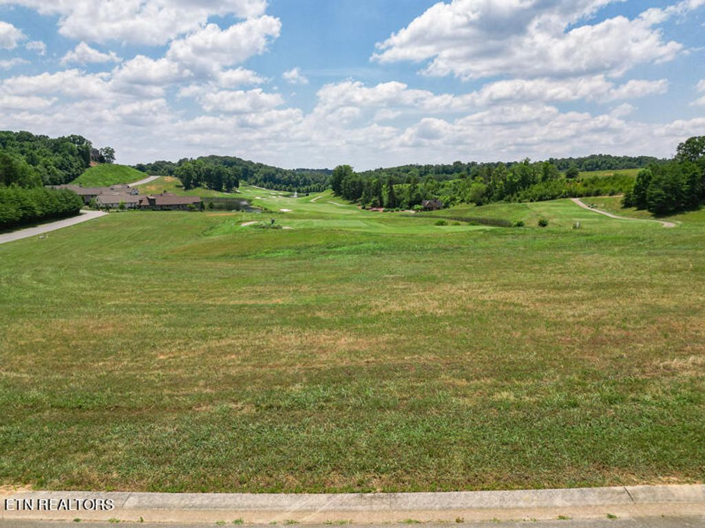 Photo of 811 Navigator Drive, Lenoir City, TN 37772 (MLS # 1267444)