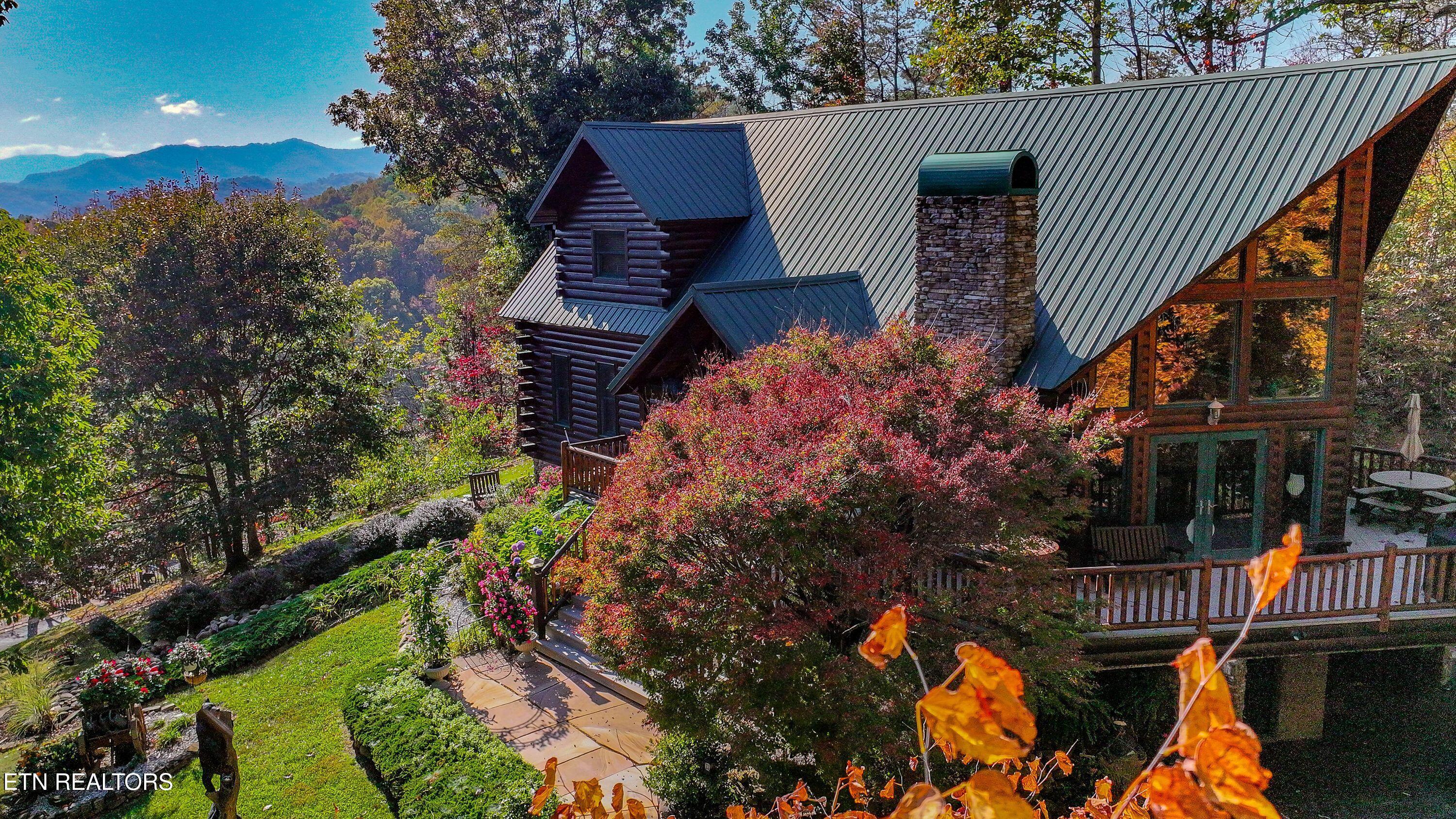 3341 Sugar Maple Loop Rd