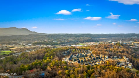 Tiny photo for 564 Warbonnet Way, Pigeon Forge, TN 37863 (MLS # 1355807)