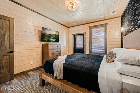 Tiny photo for 564 Warbonnet Way, Pigeon Forge, TN 37863 (MLS # 1355807)