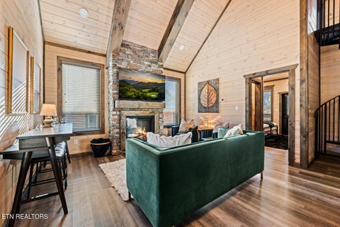 Tiny photo for 564 Warbonnet Way, Pigeon Forge, TN 37863 (MLS # 1355807)