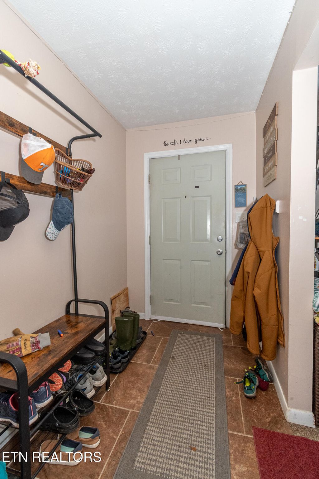 Photo of 2701 Smallwood Drive, Knoxville, TN 37920 (MLS # 1329110)