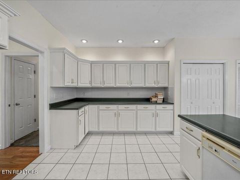 Tiny photo for 847 Trent Lane, Knoxville, TN 37922 (MLS # 1327397)