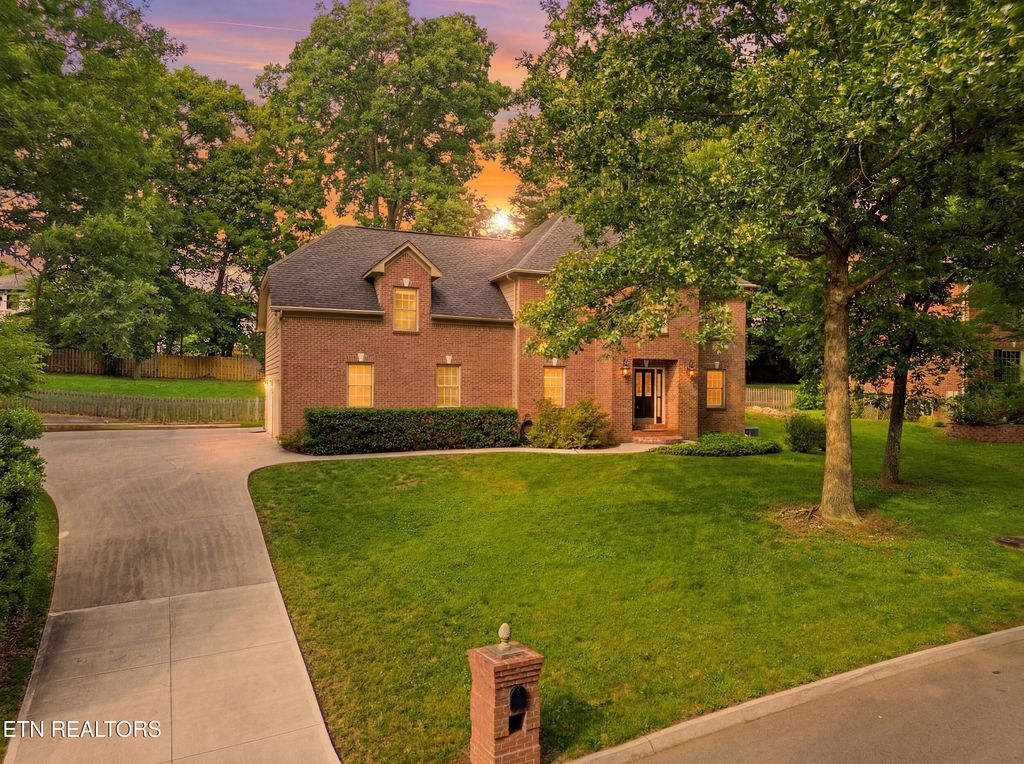Photo of 410 Mapletree Drive, Knoxville, TN 37934 (MLS # 1344852)