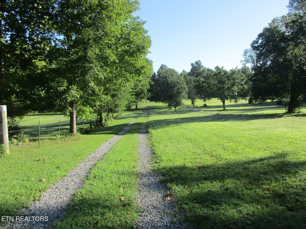 Photo of 195 Horton Bridge Rd, Benton, TN 37307 (MLS # 1337916)