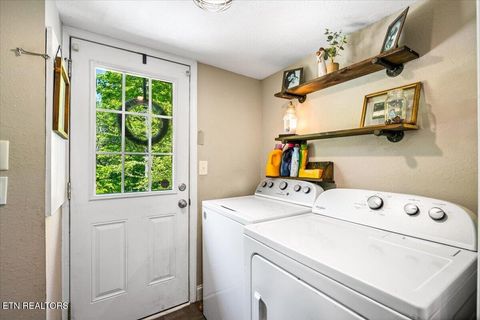 Tiny photo for 905 Pinecrest Rd, Jacksboro, TN 37757 (MLS # 1339443)