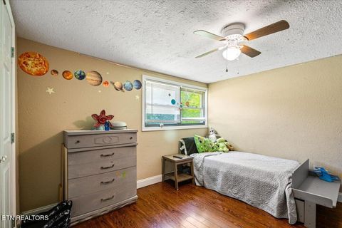 Tiny photo for 905 Pinecrest Rd, Jacksboro, TN 37757 (MLS # 1339443)