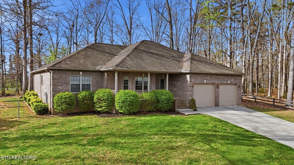 Photo of 2501 Friar Wood Lane, Sevierville, TN 37876 (MLS # 1324660)