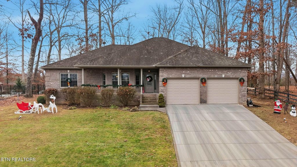 Photo of 2501 Friar Wood Lane, Sevierville, TN 37876 (MLS # 1324660)