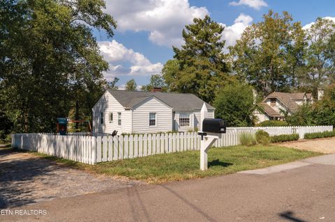 Tiny photo for 6709 Crystal Lake Drive, Knoxville, TN 37919 (MLS # 1320829)