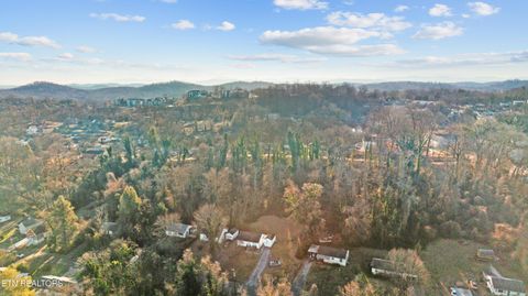 Tiny photo for 800 Gertrude Ave, Knoxville, TN 37920 (MLS # 1327887)