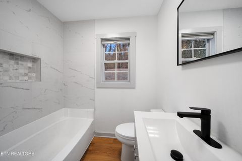 Tiny photo for 800 Gertrude Ave, Knoxville, TN 37920 (MLS # 1327887)