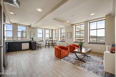 Tiny photo for 603 W Main St #1002, Knoxville, TN 37902 (MLS # 1352730)