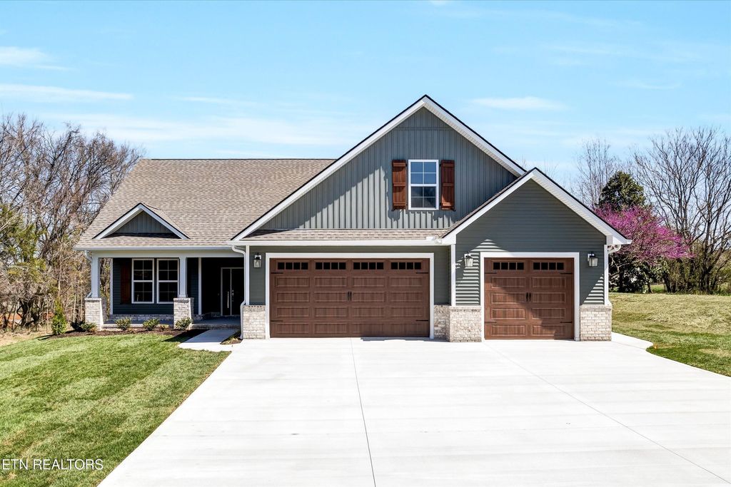 Photo of 143 Dudi Tr, Vonore, TN 37885 (MLS # 1290276)